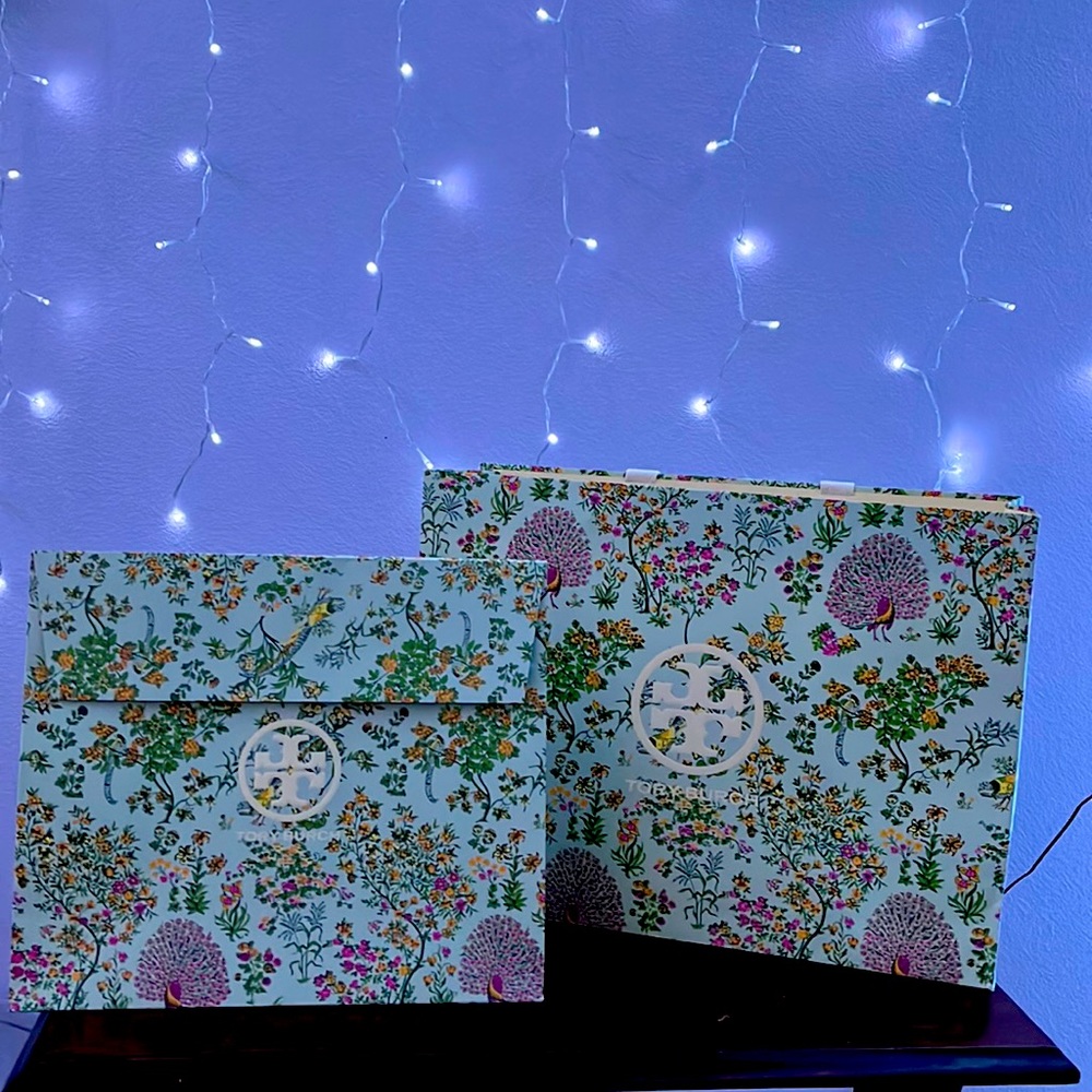 2 tori Burch multi size Gift boxes